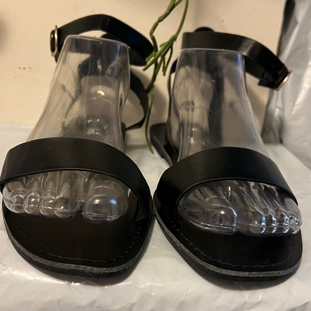 🆕 NEW FASHION NOVA BLACK SANDALS (10)